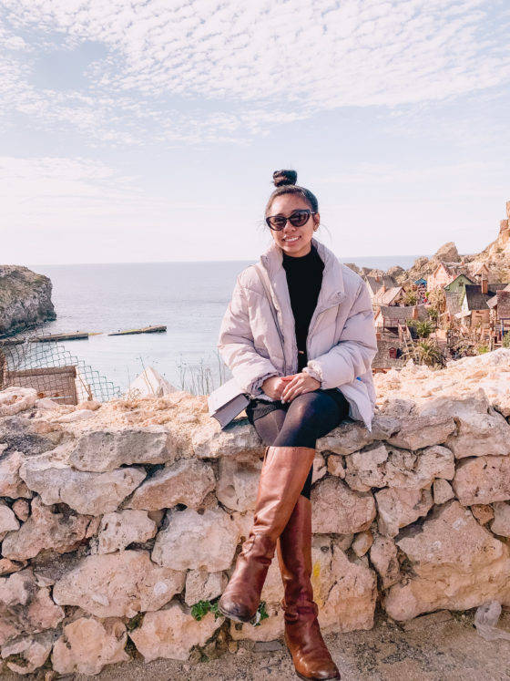 What to Wear In Europe: 6 Essential Outfits
- forever 21 black sweater dress